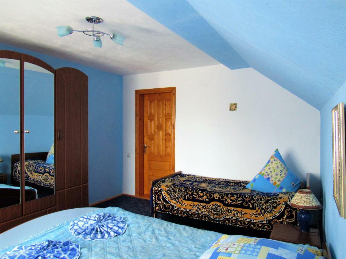 Hotel Відпочинок У Пронів à Slavsko Extérieur photo
