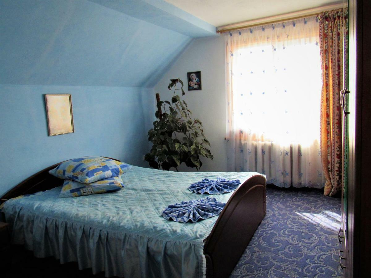 Hotel Відпочинок У Пронів à Slavsko Extérieur photo