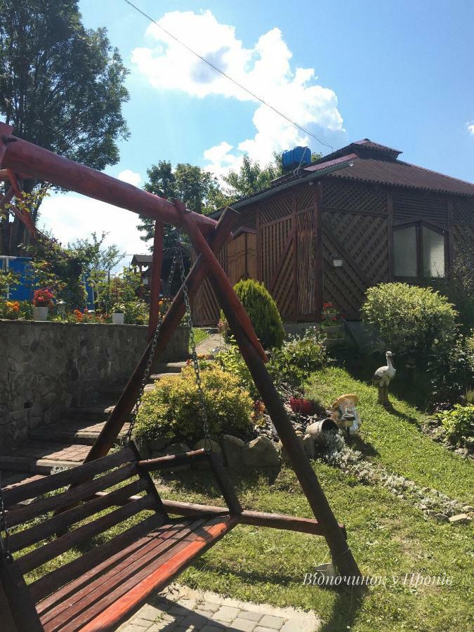 Hotel Відпочинок У Пронів à Slavsko Extérieur photo
